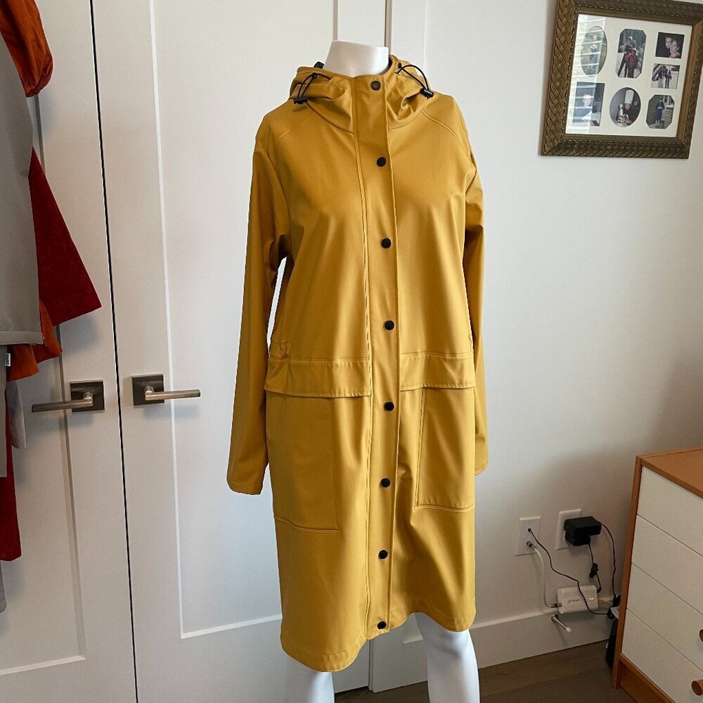 Soaked in Luxury Leyton Hooded Rain Coat Style 30403161 Gold Blk Danish Brand S